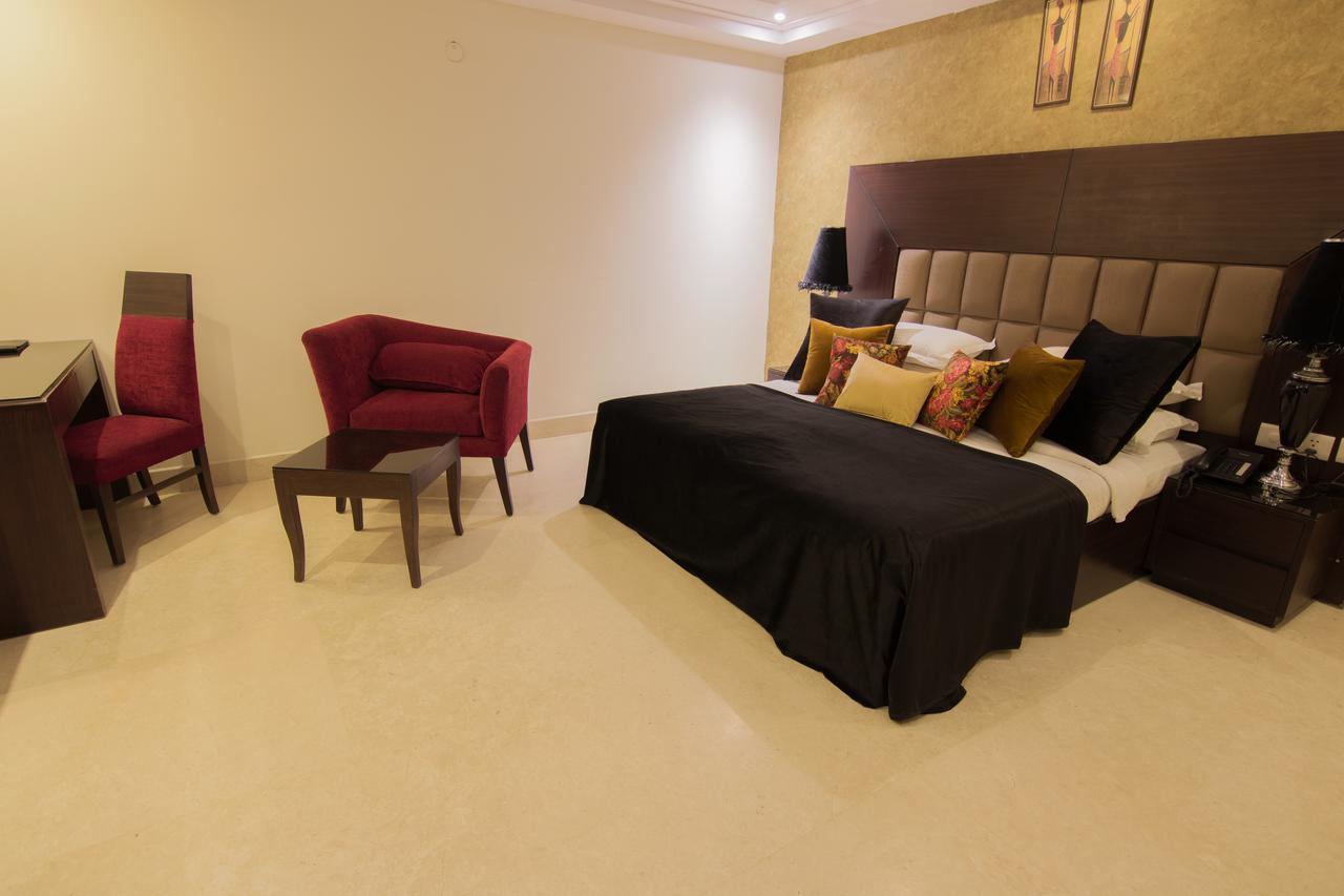 Grand Imperial Hotel Ню Делхи Екстериор снимка